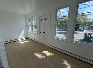 16501 Union Tpke, Flushing, NY 11366