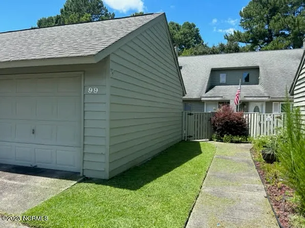 99 Ashley Place, New Bern, NC 28562