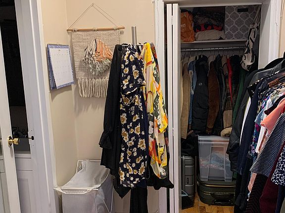 3rd image of 1438 Lombard St APT 3R