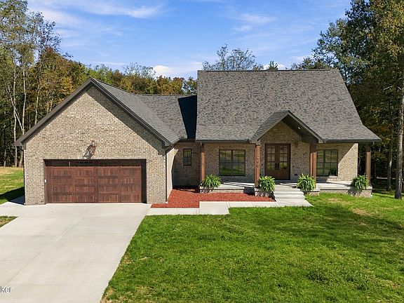 2nd image of 266 Olde Farm Ct