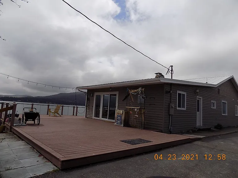 27096 Old Hwy #93 — Photo 6