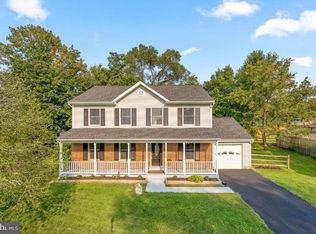3 Duhart Ct, Germantown, MD 20874