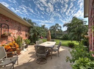 2534 Quaker Dr W, Texas City, TX 77590