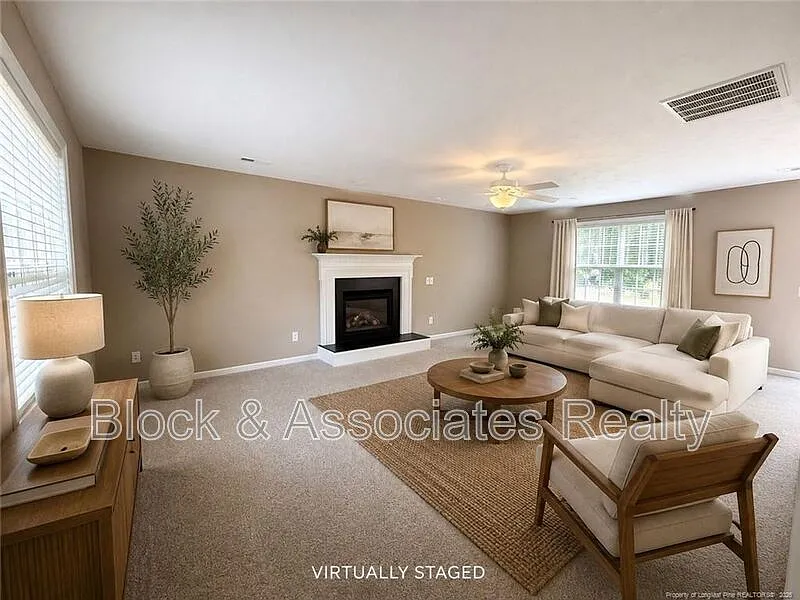 3 bed, 2.5 bath, $2,100 — Photo 3