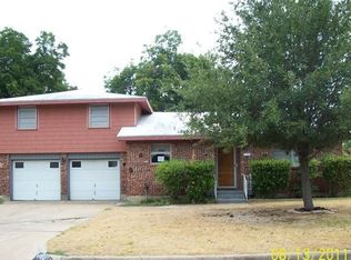 5404 Jane Anne St, Haltom City, TX 76117