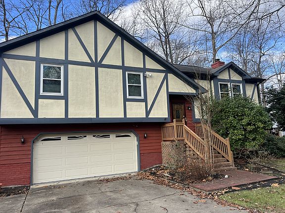 2nd image of 7 Creekway Ln