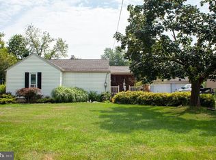 139 N Locust St, Lititz, PA 17543