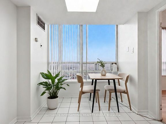 3rd image of 75 King St E #1512