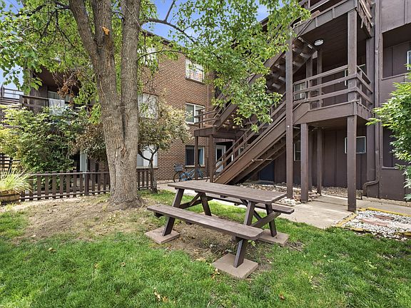 3rd image of 1838 23rd St #4