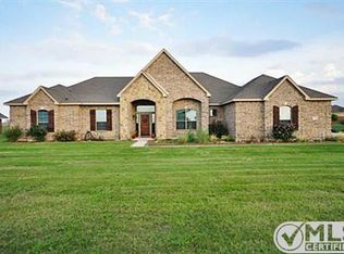 153 Chazlynn Ct, Waxahachie, TX 75165