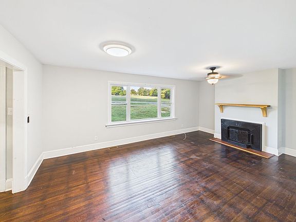2nd image of 8217 Woodman Rd