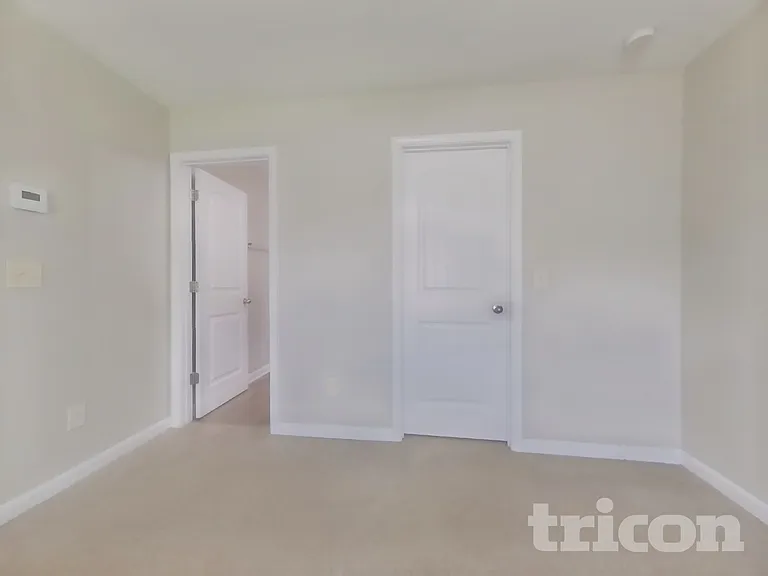 46 Wyndham Ct SE — Photo 7