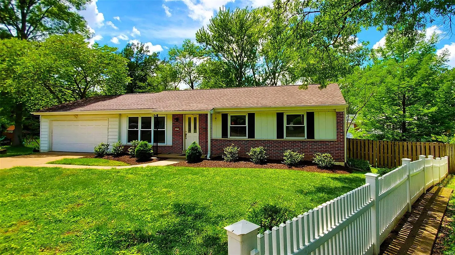 1021 Danworth Ct photo 1