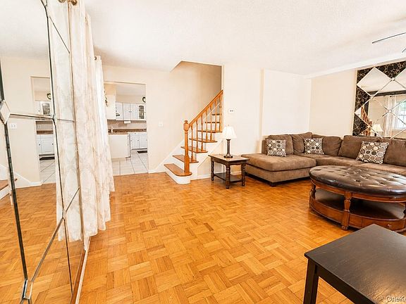 4th image of 1269 Rosedale Avenue