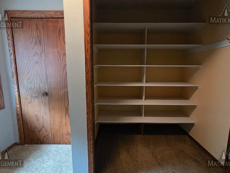 703 Northern Hills Dr NE — Photo 25