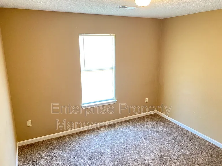 4444 Longtree Cv — Photo 21