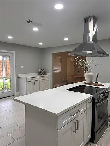 4029 Chestnut St — Photo 3