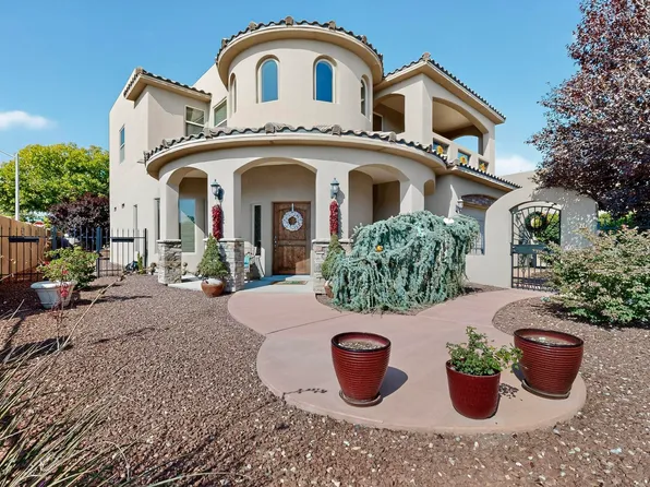 331 Manuel Sanchez Pl SW, Albuquerque, NM 87105