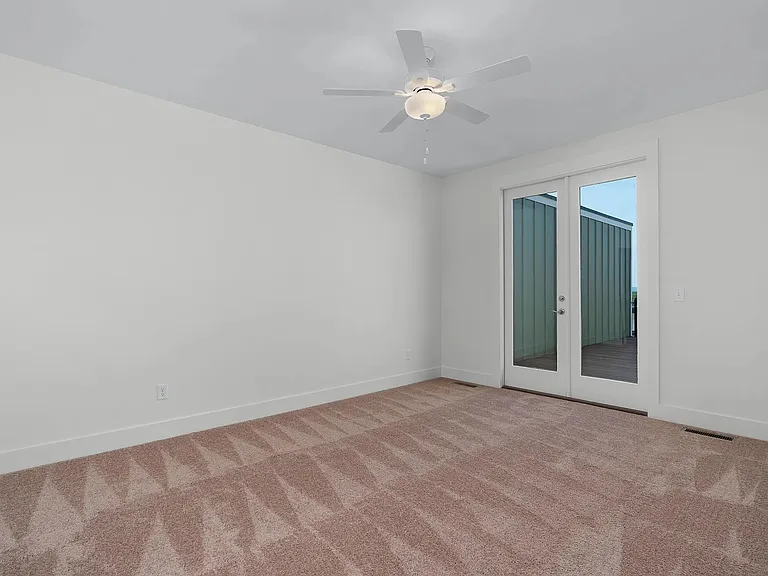 829 S Greenwood Ave #117 — Photo 5
