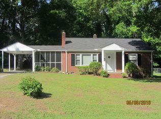 206 Azalea Rd, Lancaster, SC 29720