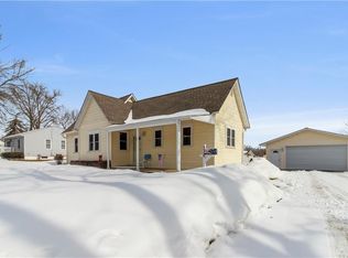 310 S Freeman St, Indianola, IA 50125