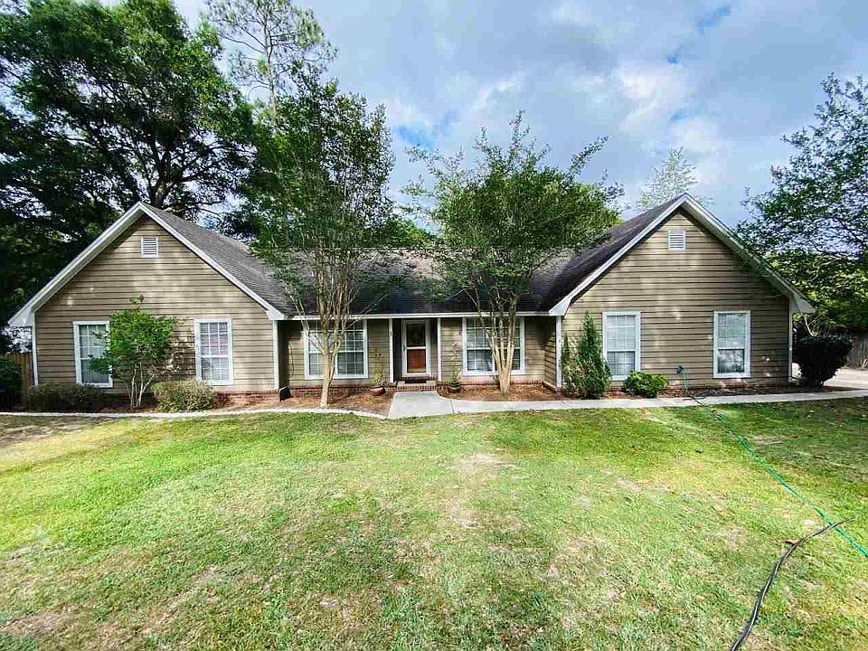 1st image of 9822 Hollowbrook Dr
