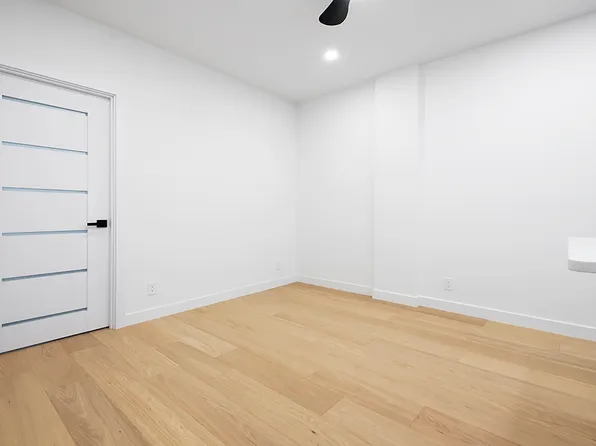 509 East 77th Street 1P image 5 of 6