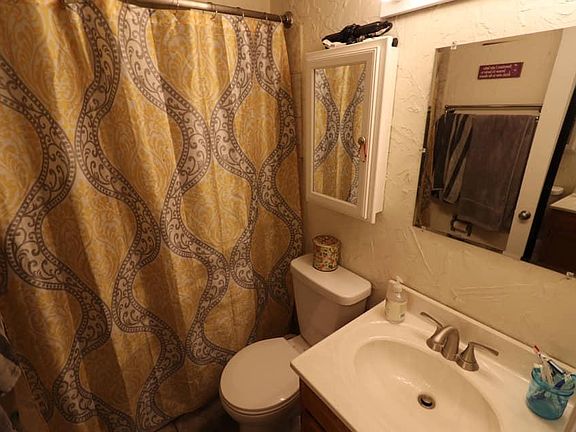 2nd image of 1250 N Pearl St APT 6