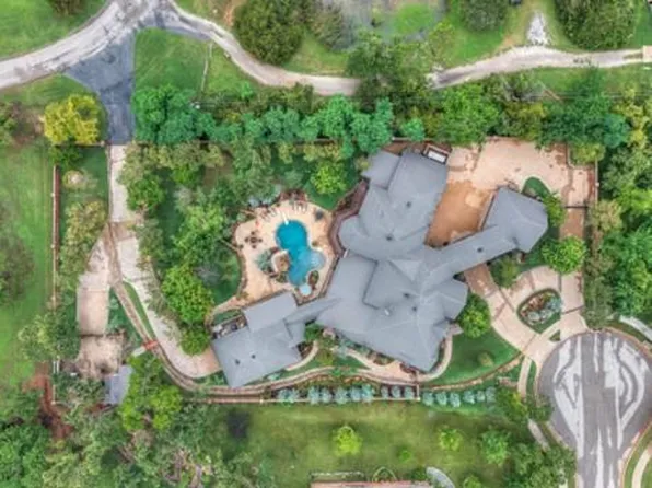 1705 Maple Dr, Blanchard, OK 73010