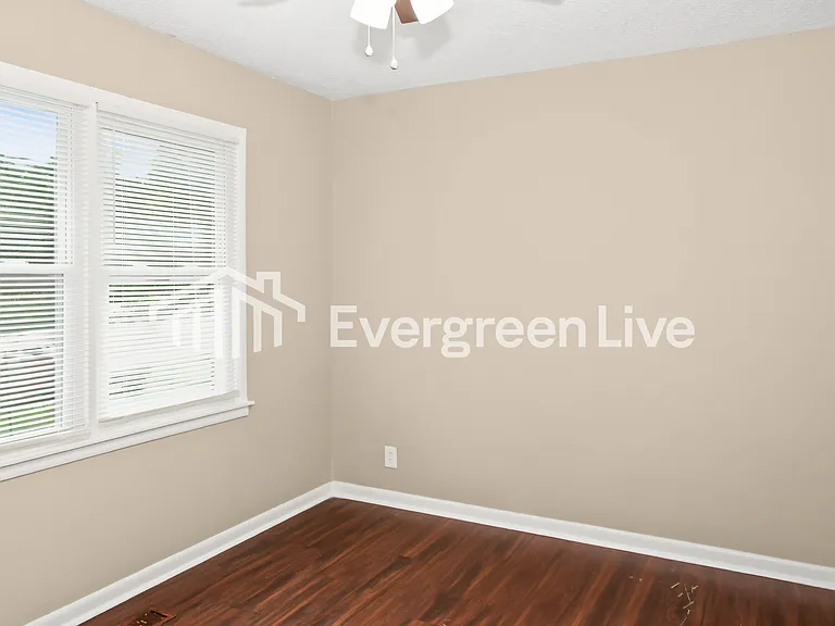 5020 Powell Dr NW — Photo 11