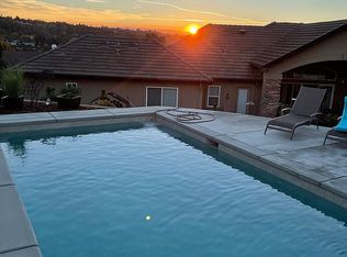 1480 Ridgeview Cir, Auburn, CA 95603