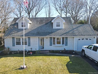 359 Randall Road, Ridge, NY, 11961