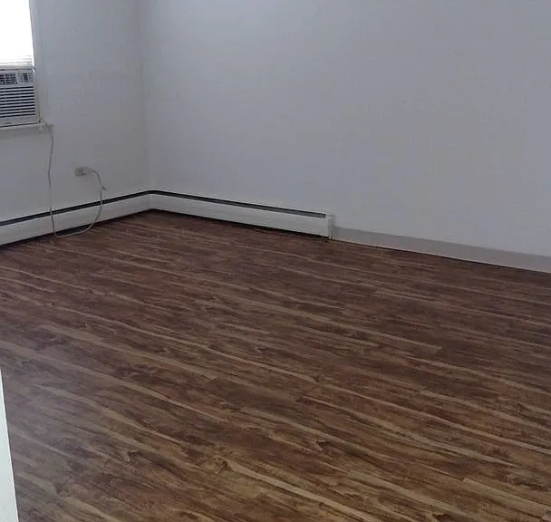 State Street Apartments — Photo 45