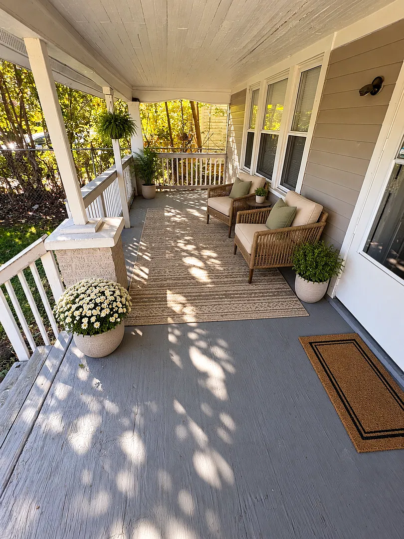 Charming 3-Bedroom West Akron Colonial with 1.5 Baths, Covered Porch & Full Basement! — Photo 2