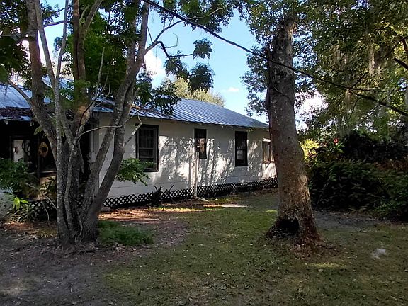 3rd image of 253 SMILEY STORE Road