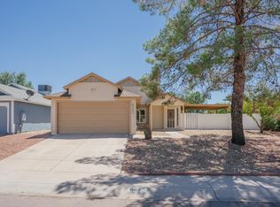6425 W Saguaro Dr, Glendale, AZ 85304