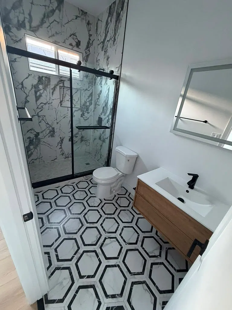 3 bed, 1600 sqft, $5,250 — Photo 3