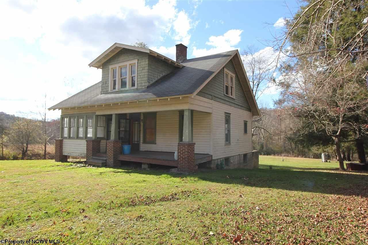 2827 Country Club Rd Grafton Wv 26354 Zillow