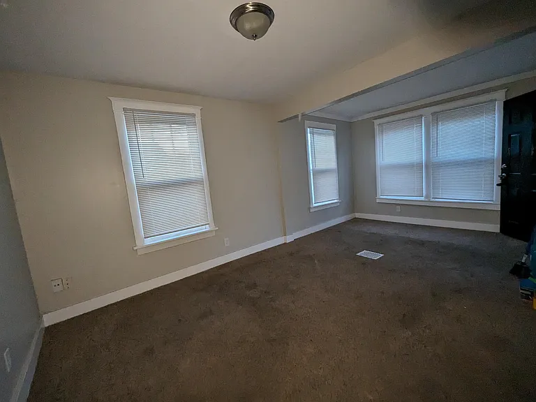 3918 Pennsylvania Ave — Photo 22