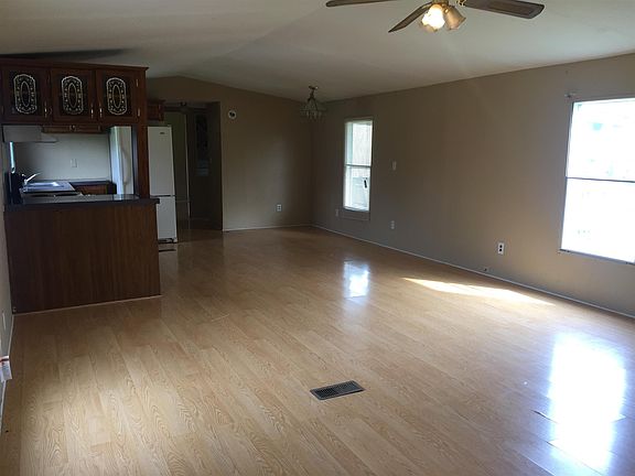 5th image of 4120 Weston Dr