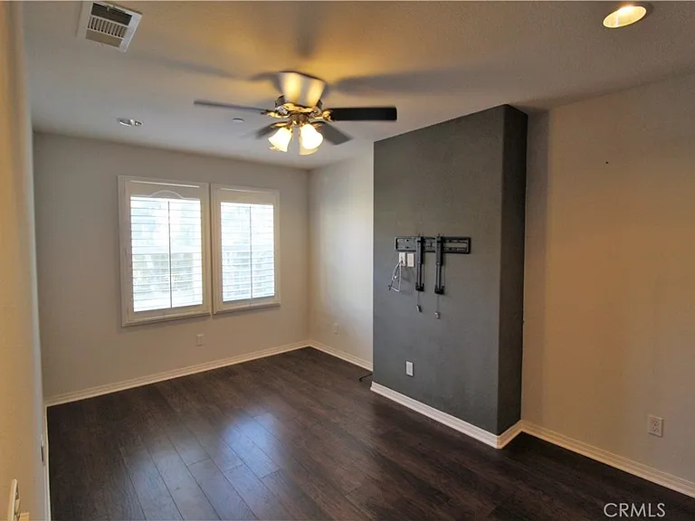 3016 N Juneberry St — Photo 5
