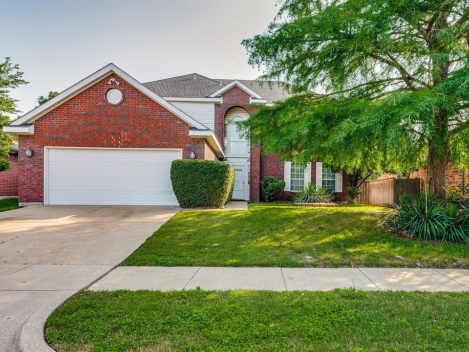 1st image of 205 Ember Glen Dr
