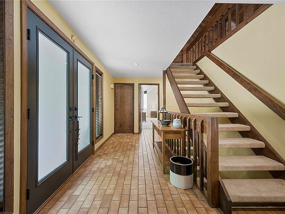 2nd image of 2638 Woodmont Ln