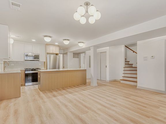 4th image of 2043 N Humboldt Blvd #G