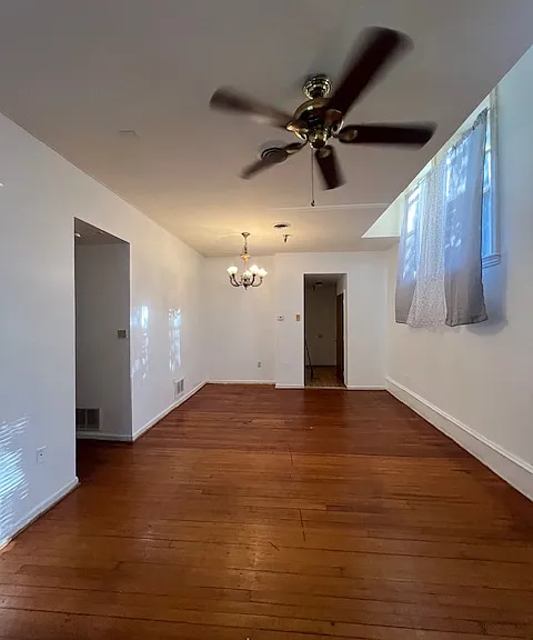 1101 Greenwich St #3 — Photo 3