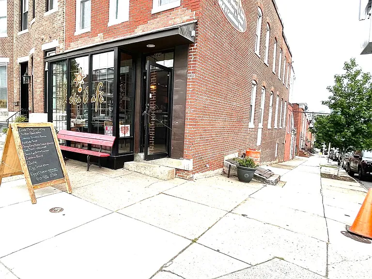 740 E Fort Ave — Photo 16