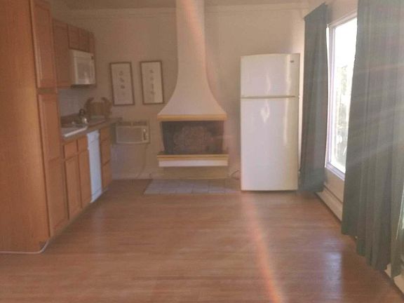 3rd image of 107 Indian Ln