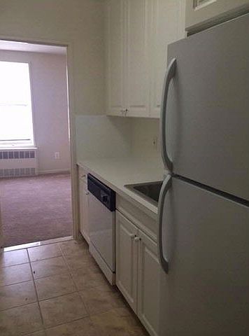 2nd image of 245 Mill Rd APT 3Q