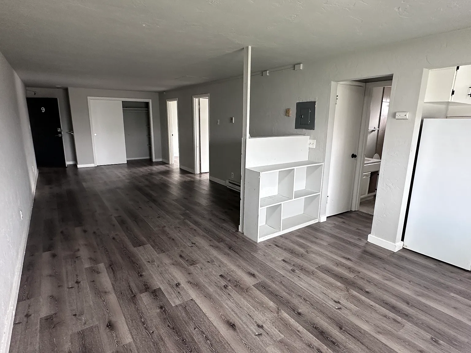 2 bed, 915 sqft, $1,250 — Photo 2