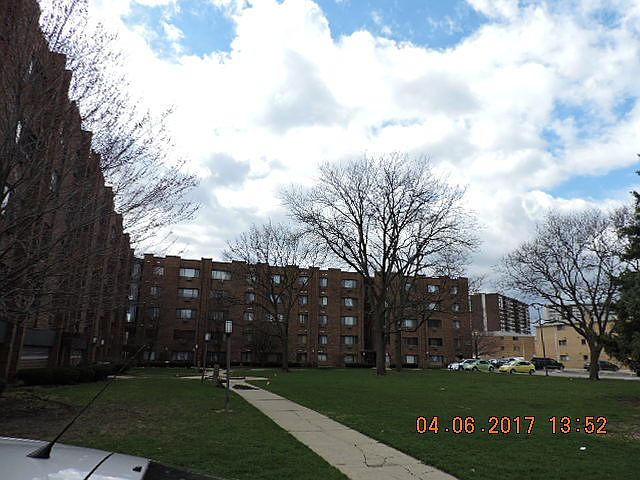 1st image of 5310 N Chester Ave APT 420